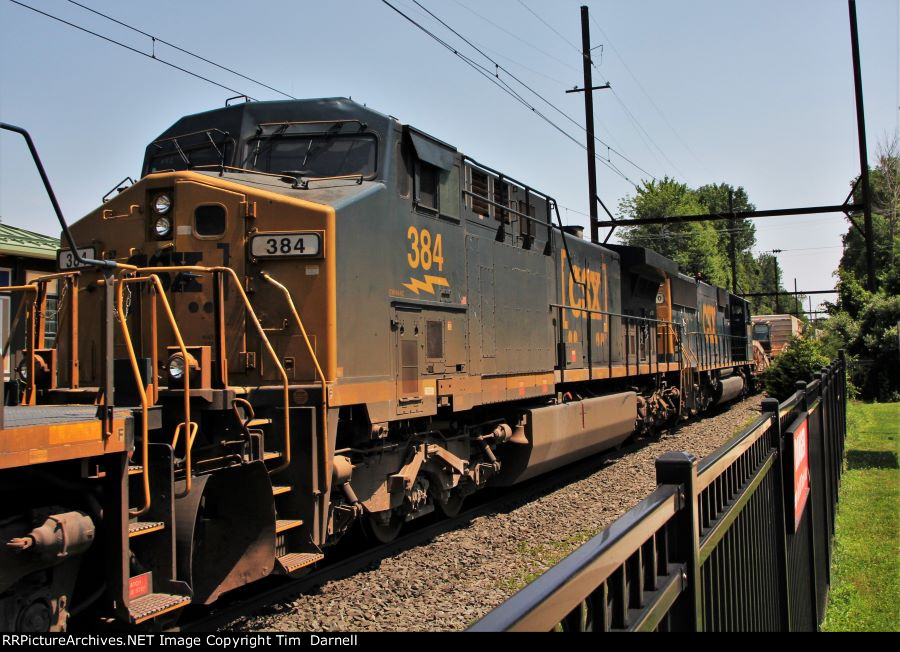 CSX 384 on Q409